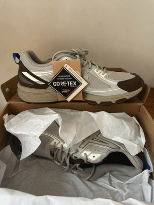 Asics Gel Venture 6 Gore-Tex Καινούργια αθλητικά παπούτσια μέγεθος 42 άσπρο γκρι