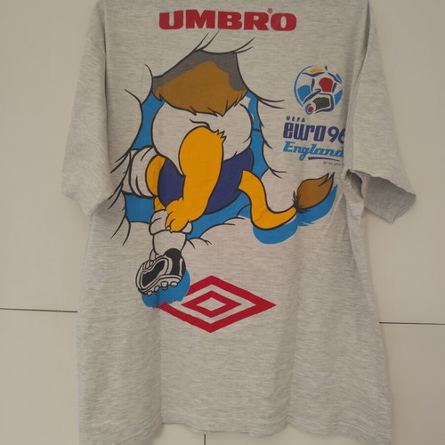 T-shirt Euro1996 Umbro used, size XL