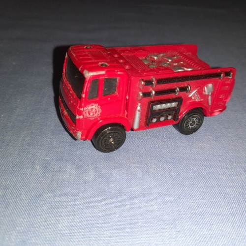 Maisto Fresh Metal Pumper 1:64 scale toy fire truck