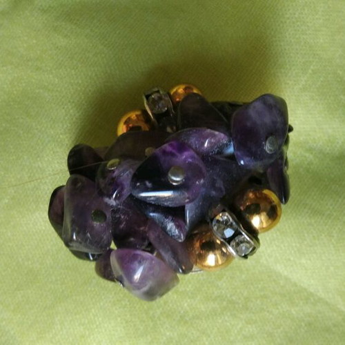 Vintage earrings with clips like new, purple stones and gold details
