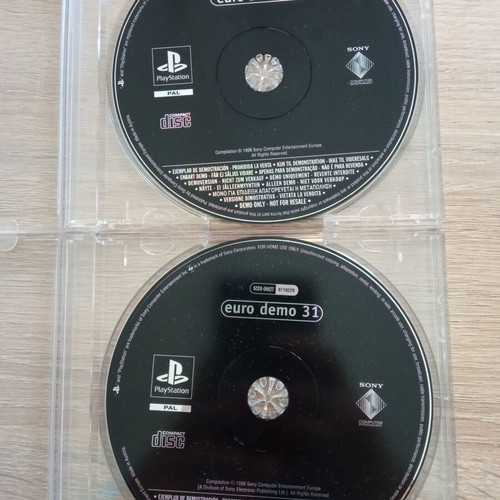 Euro Demo 31-34 PlayStation PS1 used, one case broken