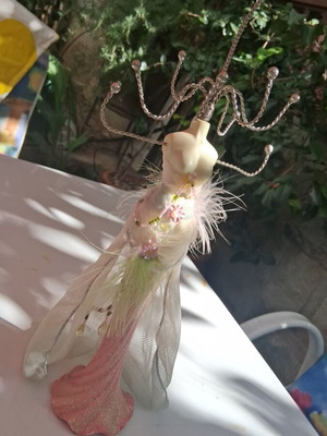 Jewelry stand used