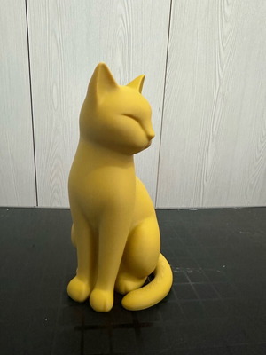 Decorative cat like new, minimal modern design