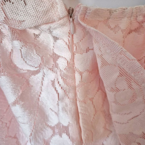 Lace bodysuit pink like new, size L