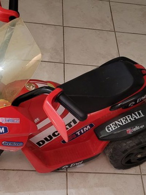 Ηλεκτρική μηχανή παιδική μεταχειρισμένη Peg-Perego mini Ducati