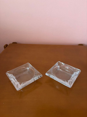 Ashtrays like new, set of 2 pieces