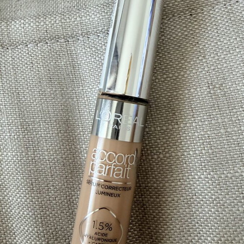 L’Oréal True Match Concealer 2R Light Medium like new
