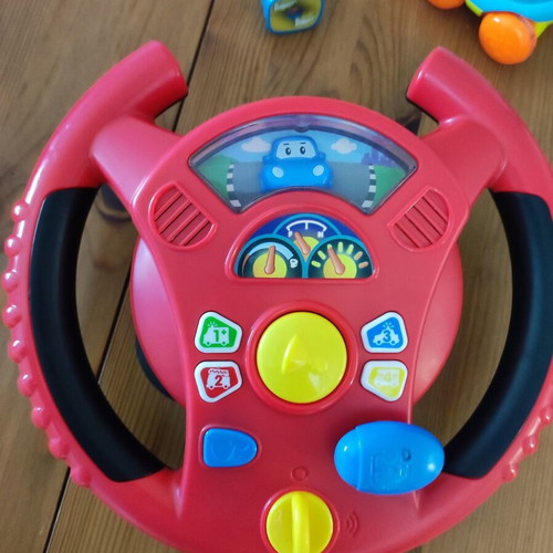 Playgo Musical Steering Wheel like new