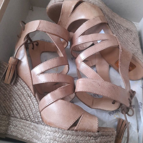 Kanna sandals new, beige, size 37