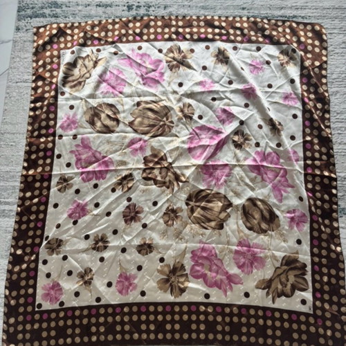 Satin scarf used, multicolored