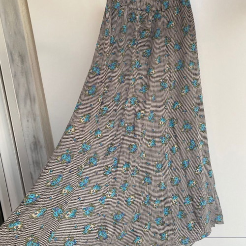 Vintage maxi skirt gray with blue flowers used