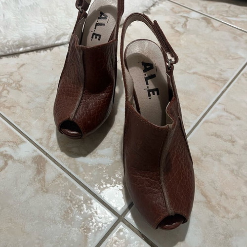A.L.E. leather heels used, size 36, brown