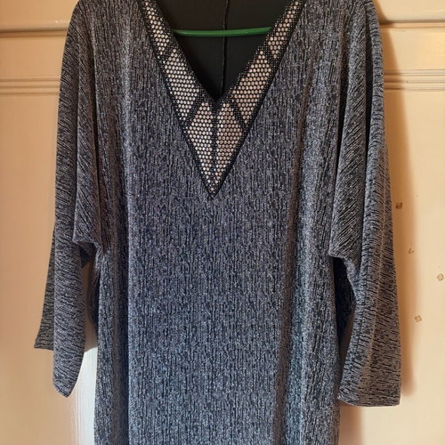 Blouse new with rhinestones, size XXXL
