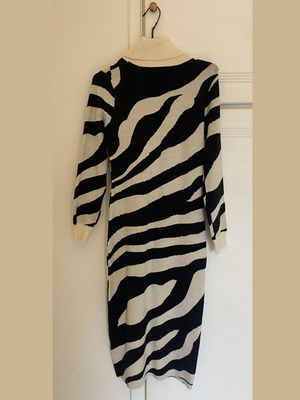 Porta Fortuna Zebra Print Turtleneck Knit Dress like new