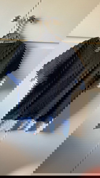 φανελάκια κοντομάνικα H&M 4-6y 110-116cm μαύρο-μπλε-γκρι