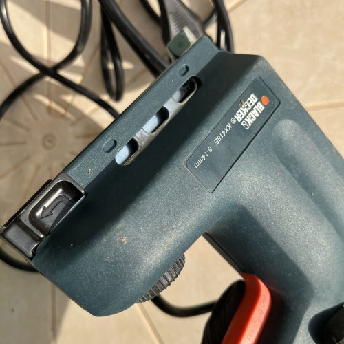 Black & Decker KX418E Electric Nail Gun 1500W new