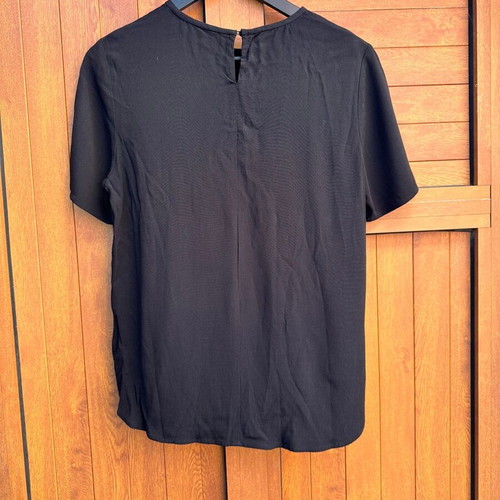 Samsoe Samsoe t-shirt like new, size M, black
