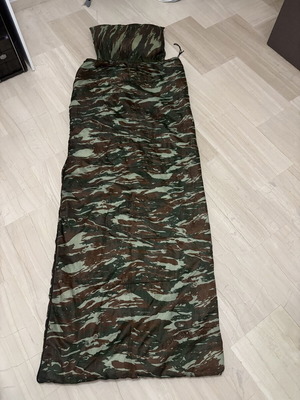 Pentagon Sleeping Bag with Camouflage and Built-in Pillow like new