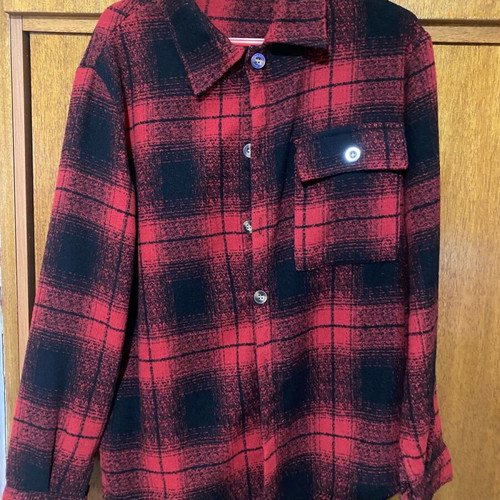 Thick shirt size M