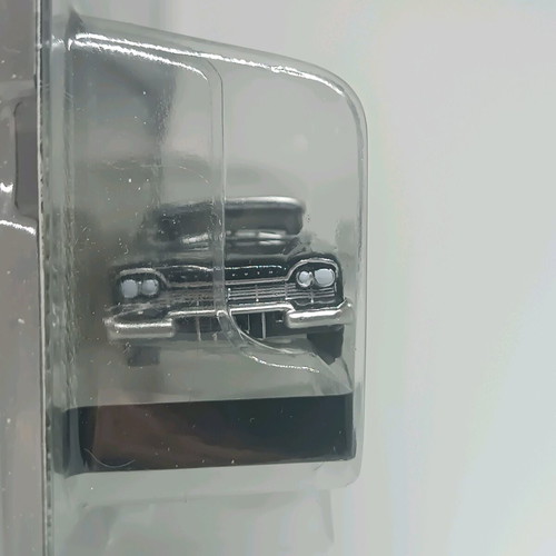 1957 Plymouth Fury 1:64 Green Light Black Bandit Series limited edition new