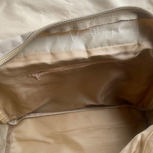 Citybag crossbody bag used with zipper needing replacement