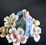  Πορσελάνινο καλάθι με λουλούδια