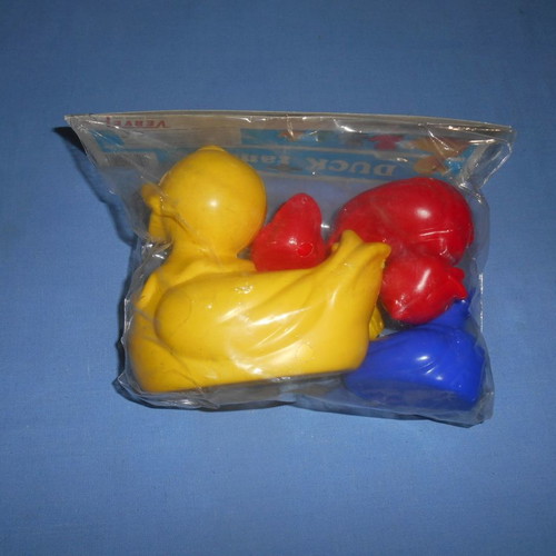 Floating baby bath ducks, pack of 4 pieces