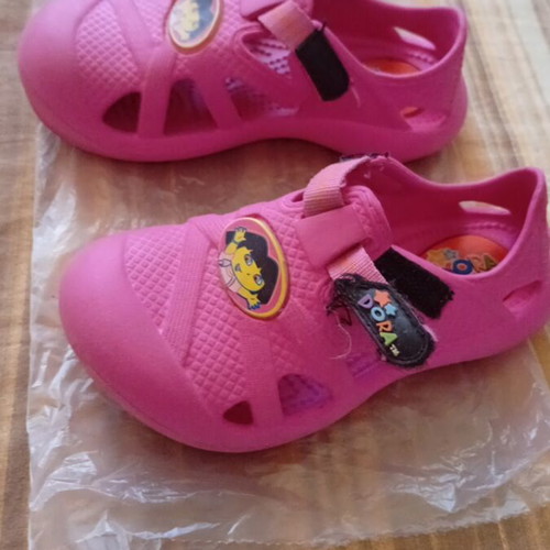Dora Girls' Water Shoes Size 24 Like New Pink