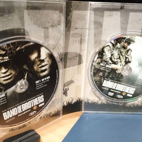 Band Of Brothers DVD box set, 6 discs, Greek subtitles