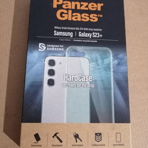 Samsung mobile phone cases and Panzerglass new, pack of 10