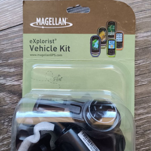 Magellan eXplorist 710 portable GPS new for outdoor activities