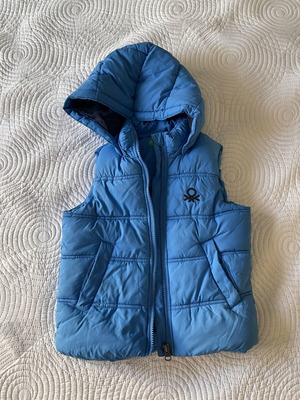 Benetton hooded vest, blue, size 98-104 cm, ages 3-4