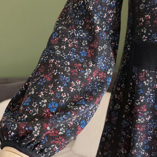 Attrattivo A-line dress like new, colorful size Medium