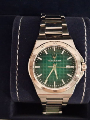Maserati men's wristwatch, grey and green