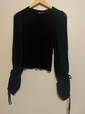 Zara women's blouse with pleated sleeves, size Small, like new, black