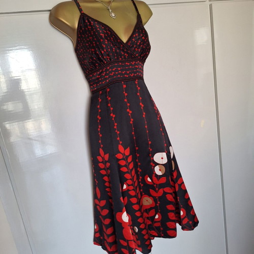 Ted Baker ladies silk dress with ribbon tie back size 3, like new
