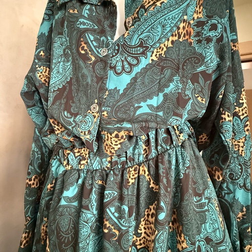Virginia Karafousia set like new, colorful, shirt and trousers