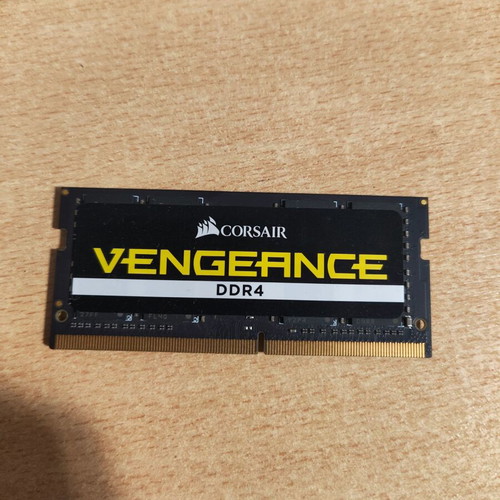 Corsair Vengeance 32GB DDR4 2666MHz RAM new