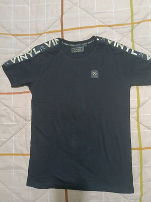 Vinyl short-sleeve t-shirt size S black like new