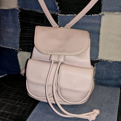 Bershka pink mini backpack like new