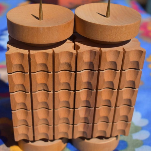 Expertic Olbernhau Wooden Candlesticks New, Vintage GDR 70s Mid-Century Design