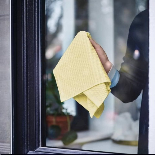 Tupperware Window Towels new