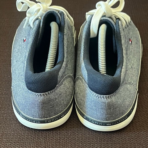 Tommy Hilfiger Sneakers Men’s size 43 very good condition light blue