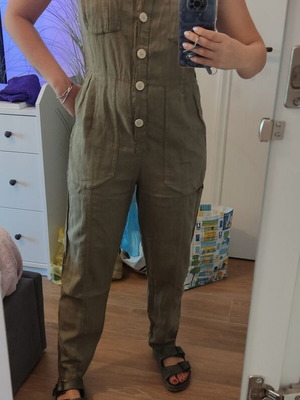 Zara linen mix khaki green sleeveless jumpsuit, Small