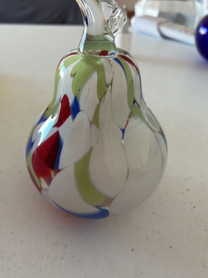 Glass decorative pear used, broken stem