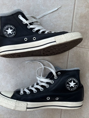 Converse Chuck Taylor Fleece Lined All-Star High Top Sneakers Size 41 used, black
