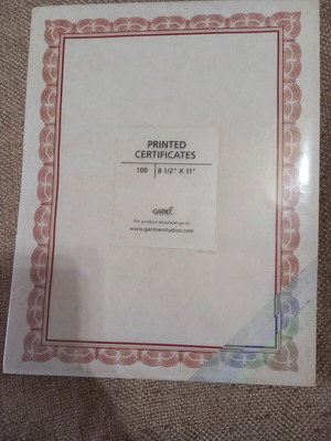 Gartner Studios Certificates like new, pack of 100, letter size