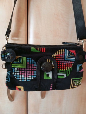 Kipling crossbody bag unused black
