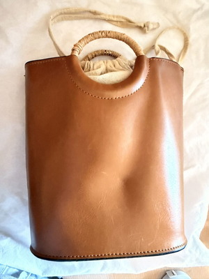 Zara bucket bag like new, brown