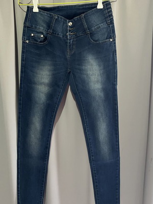 Skinny Jean push up σαν καινούργιο, μέγεθος M 38 10, μπλε πολύχρωμο